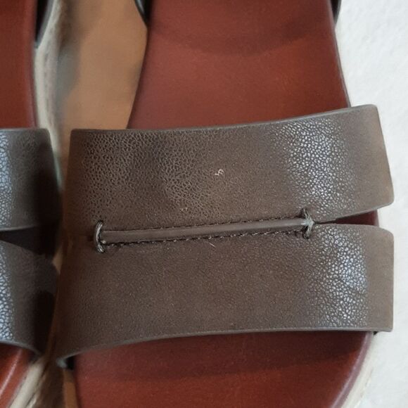 MIA Olive / Army Green Sandals - Picture 4 of 11